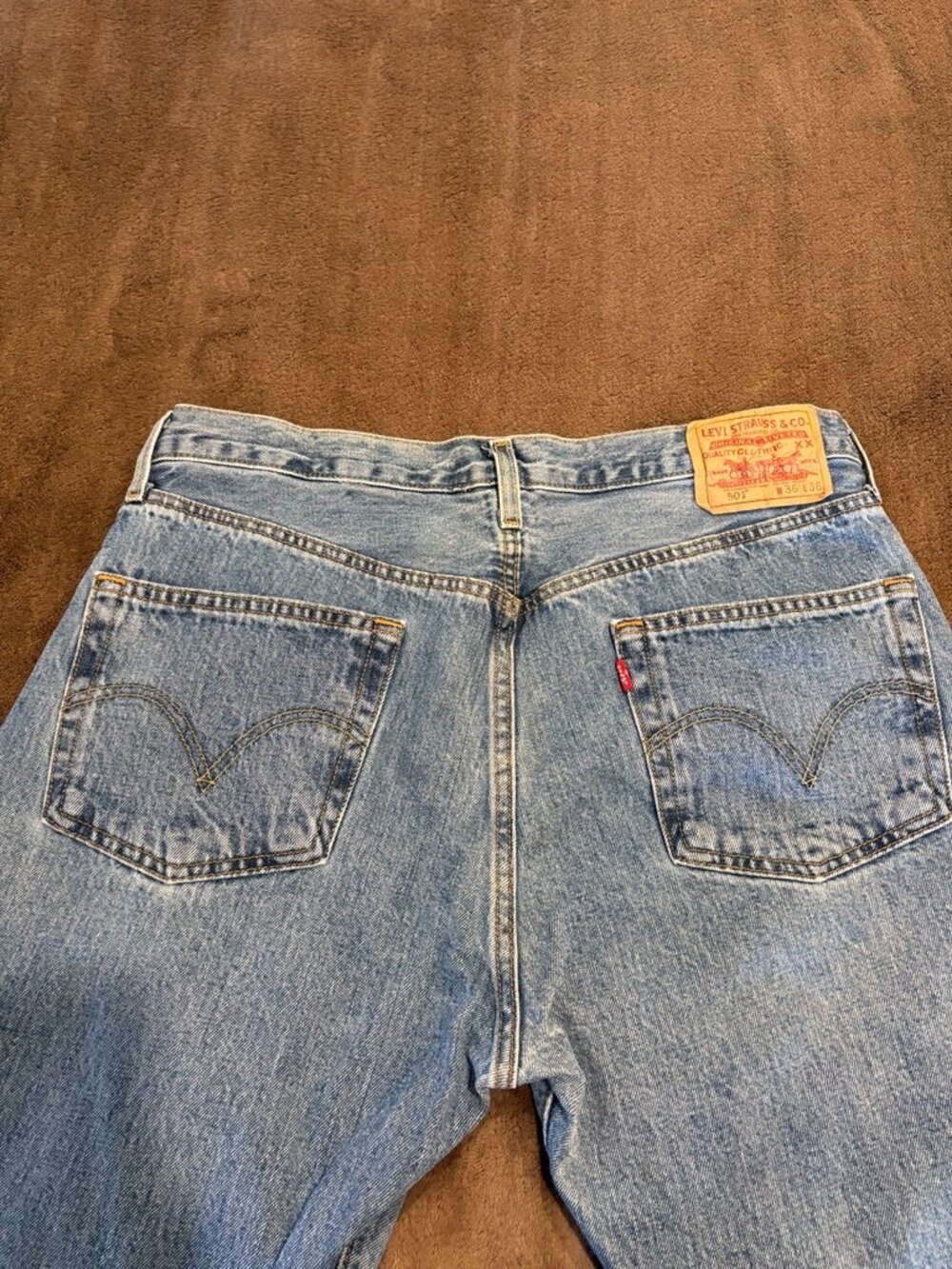 VINTAGE Levi’s 501 Button Fly Straight Leg Jeans Light Wash Men’s W36 L36